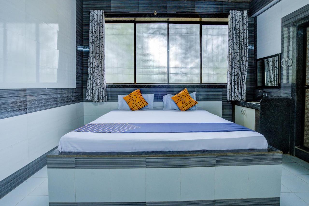 Spot On 63917 Hotel Dolphin Garden Kolad Exterior photo